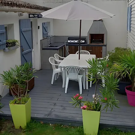 بيت للعطل Et Mobil-home Climatise *