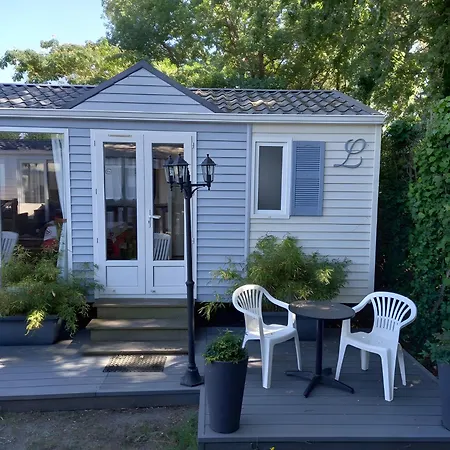 بيت للعطل Et Mobil-home Climatise